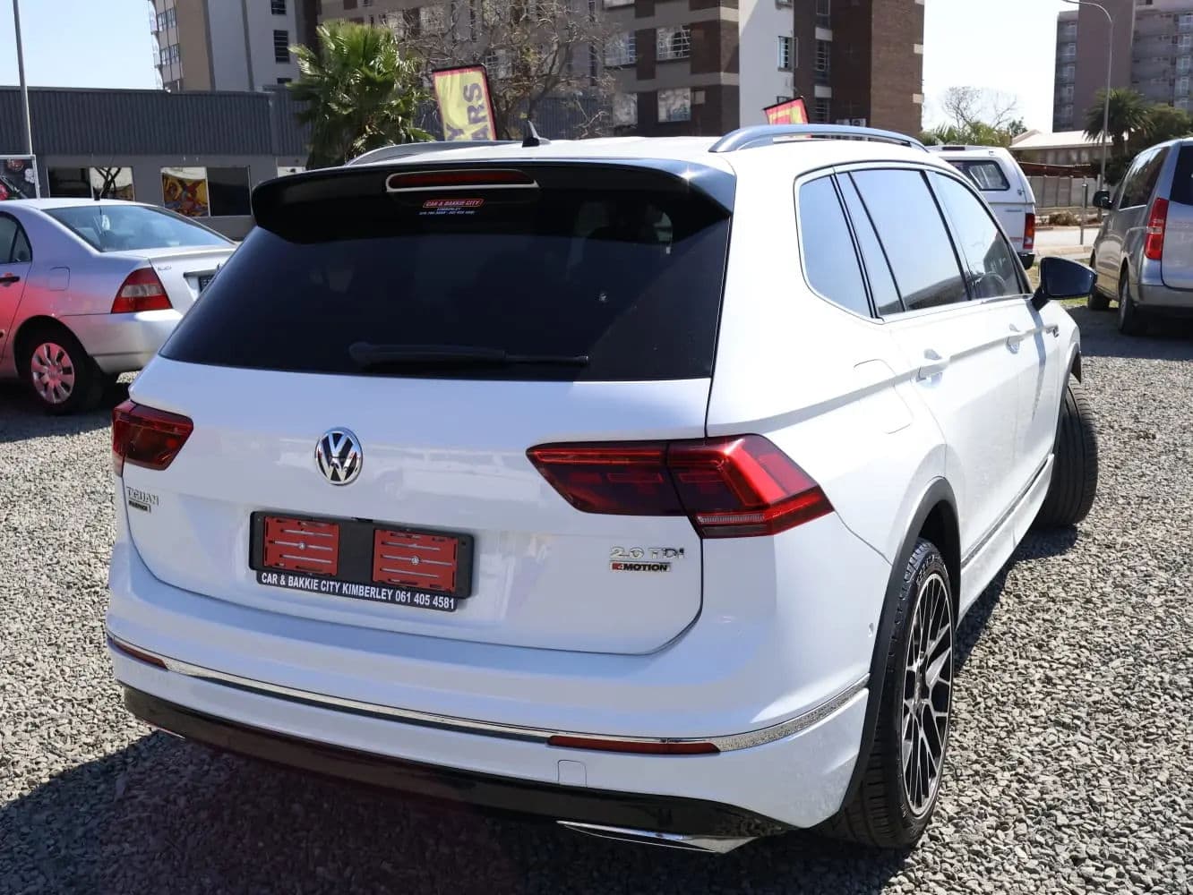 VW Tiguan — photo 3