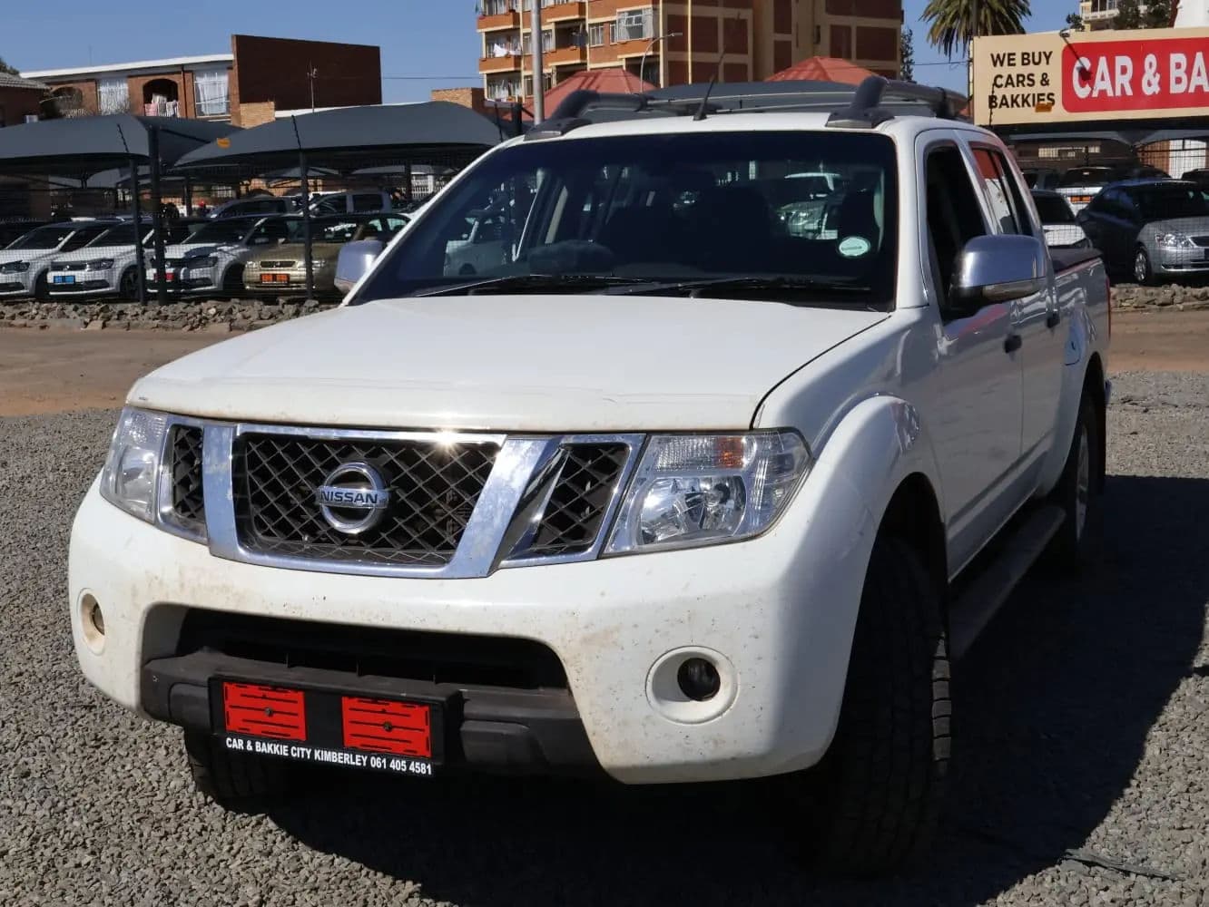 Nissan Navara — photo 2
