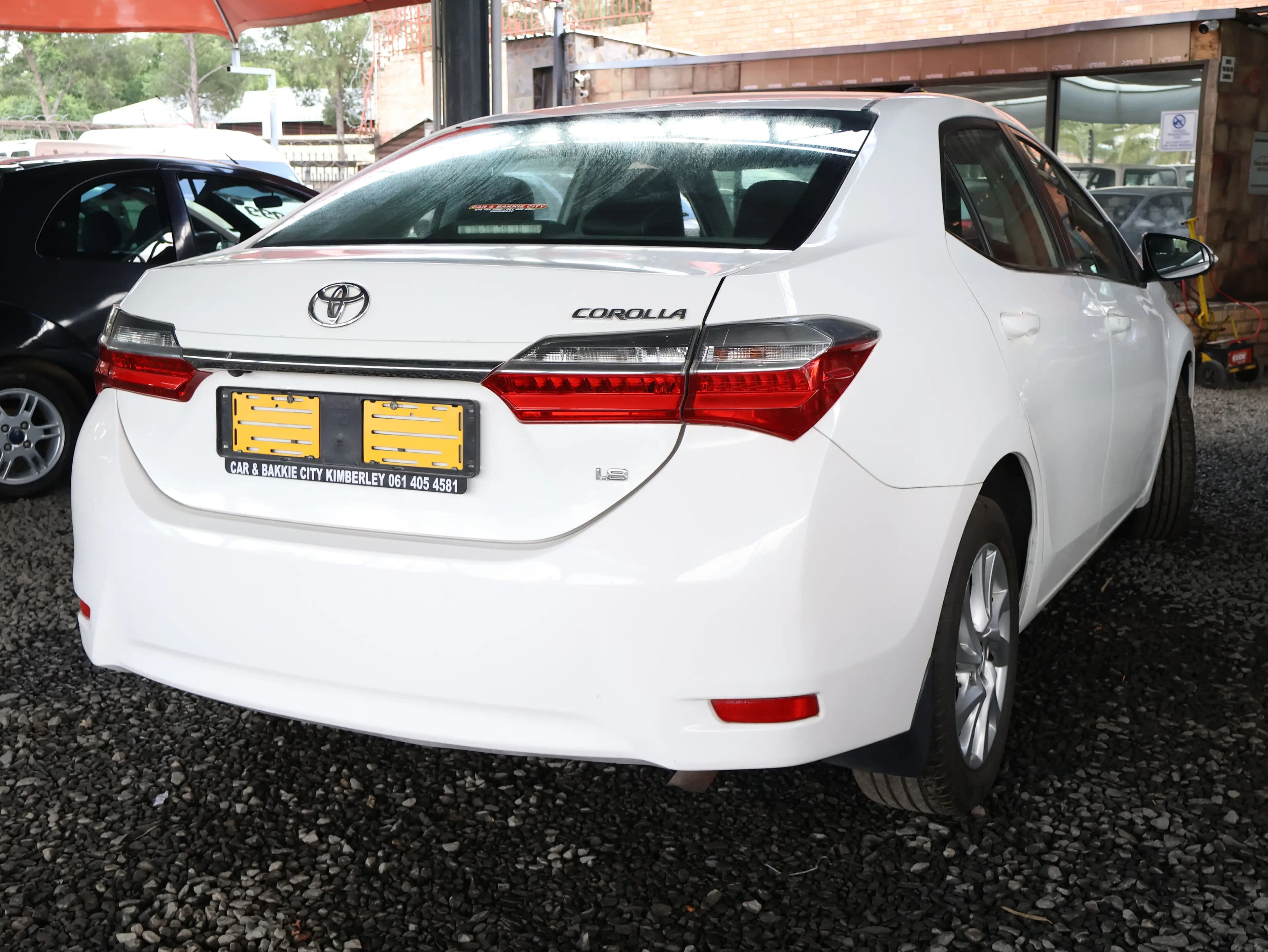 Toyota Corolla 1.8 — photo 2