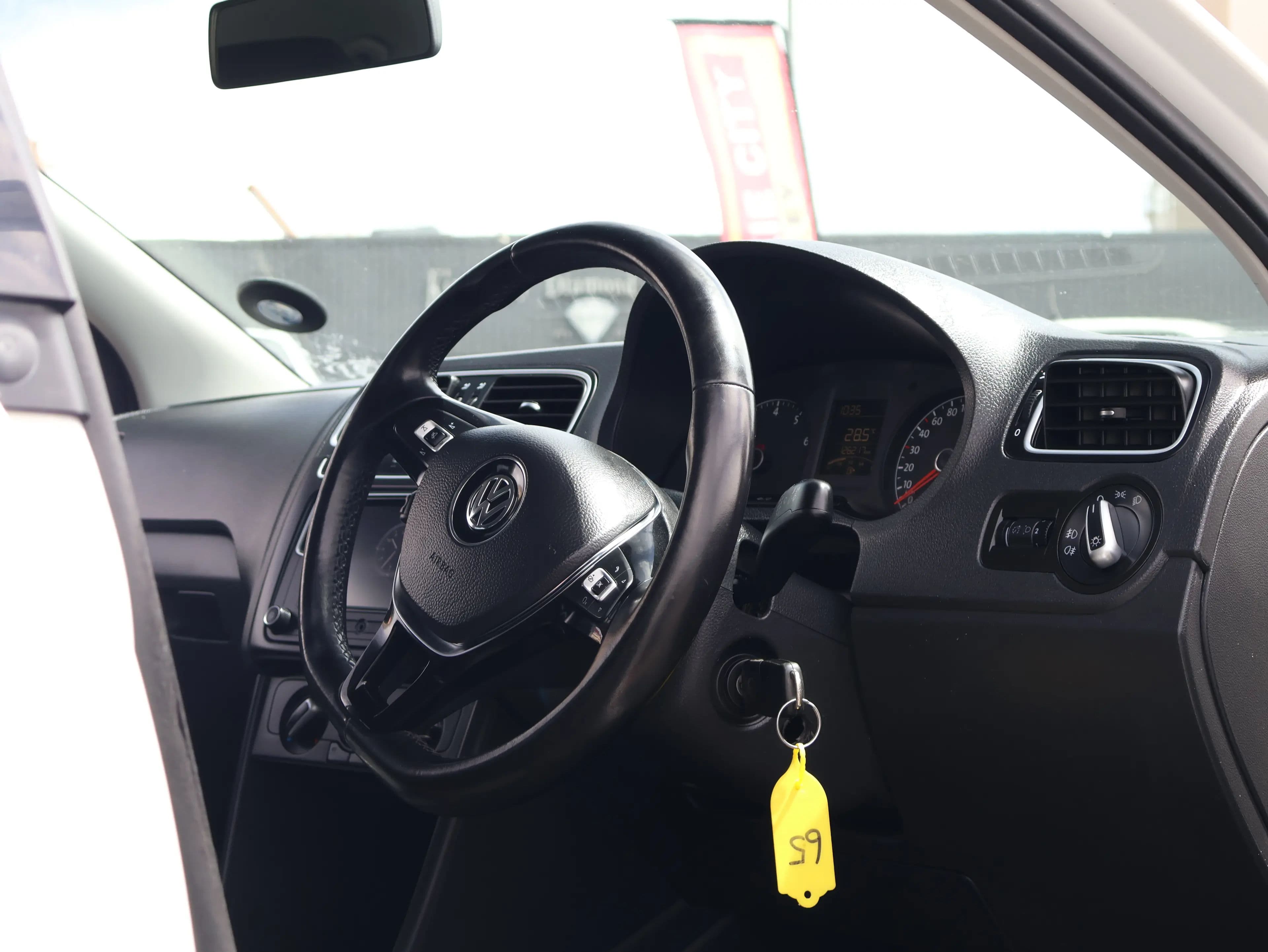 2020 VW Polo — photo 3