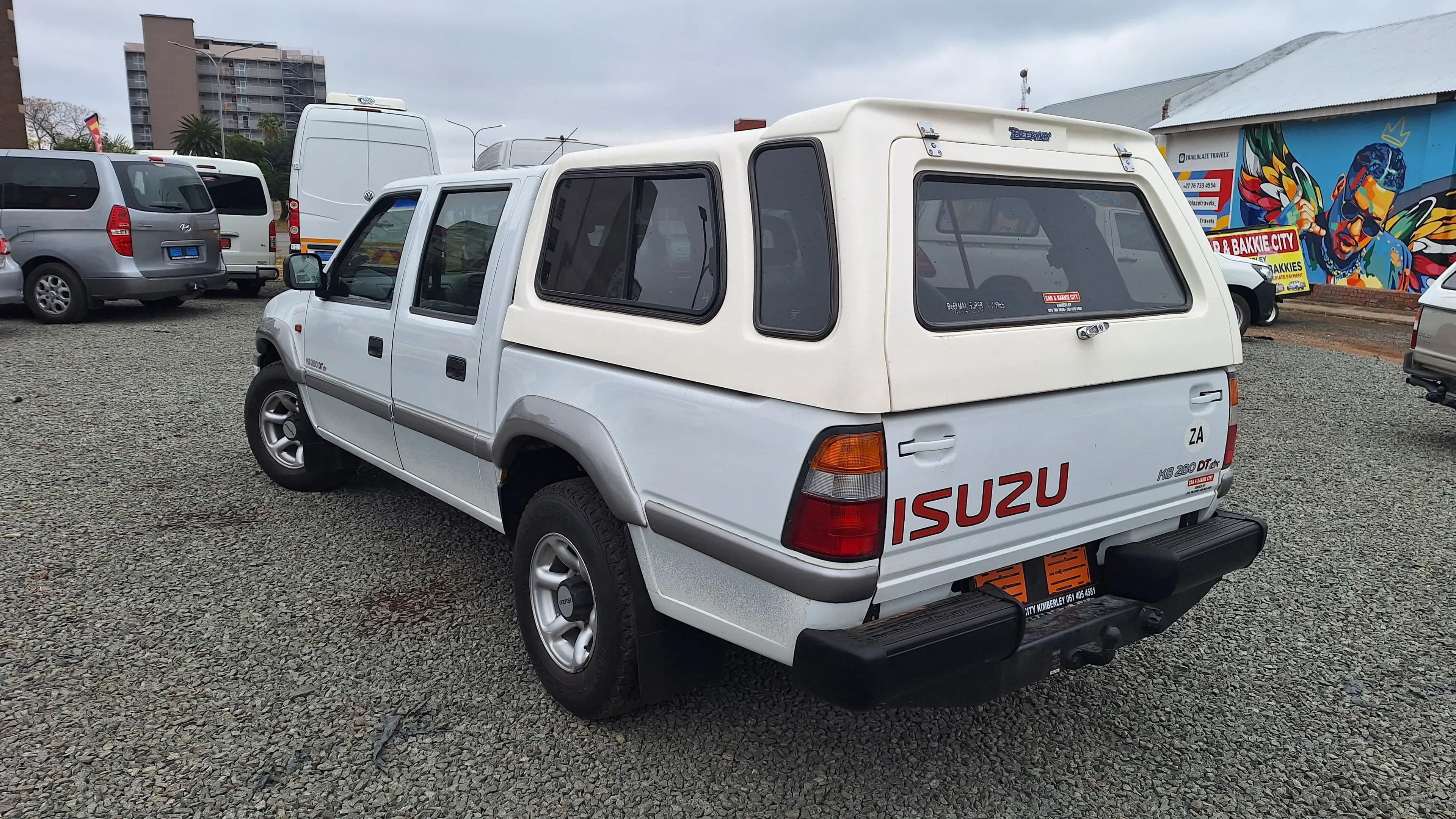 Isuzu KB280 DT — photo 5