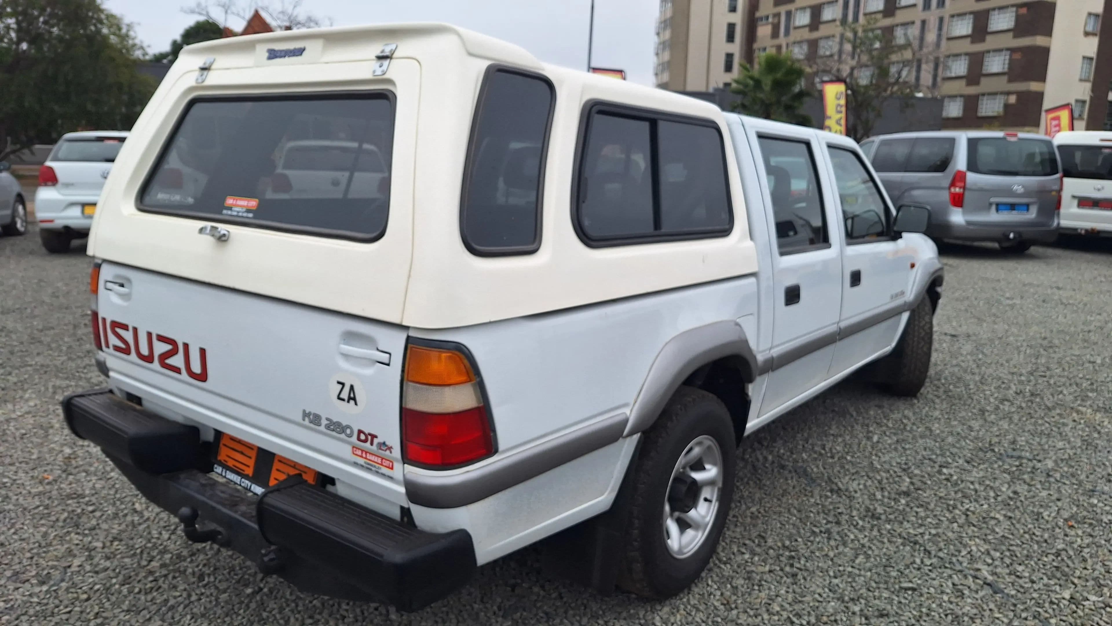 Isuzu KB280 DT — photo 6