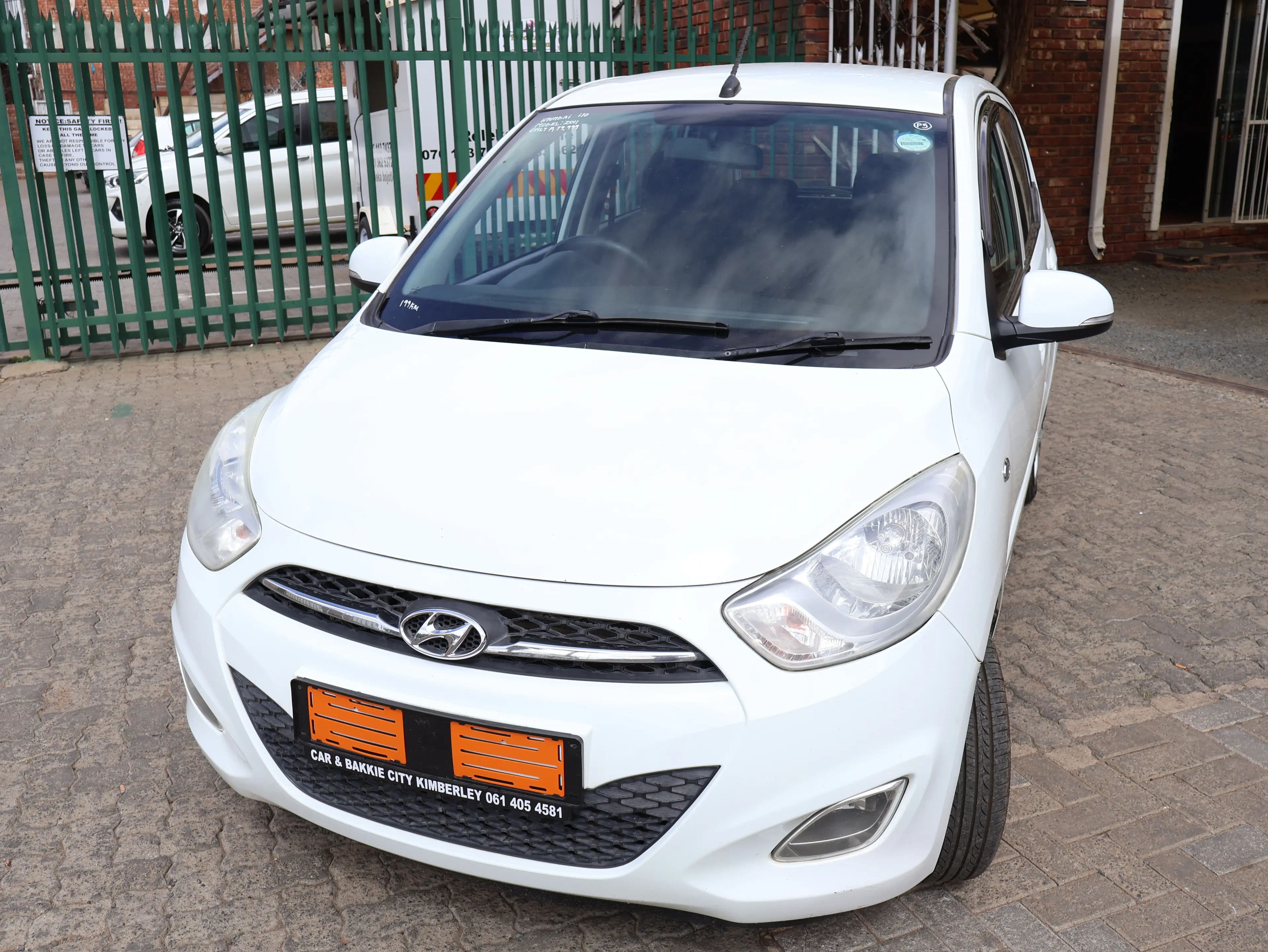Hyundai i10 — photo 3