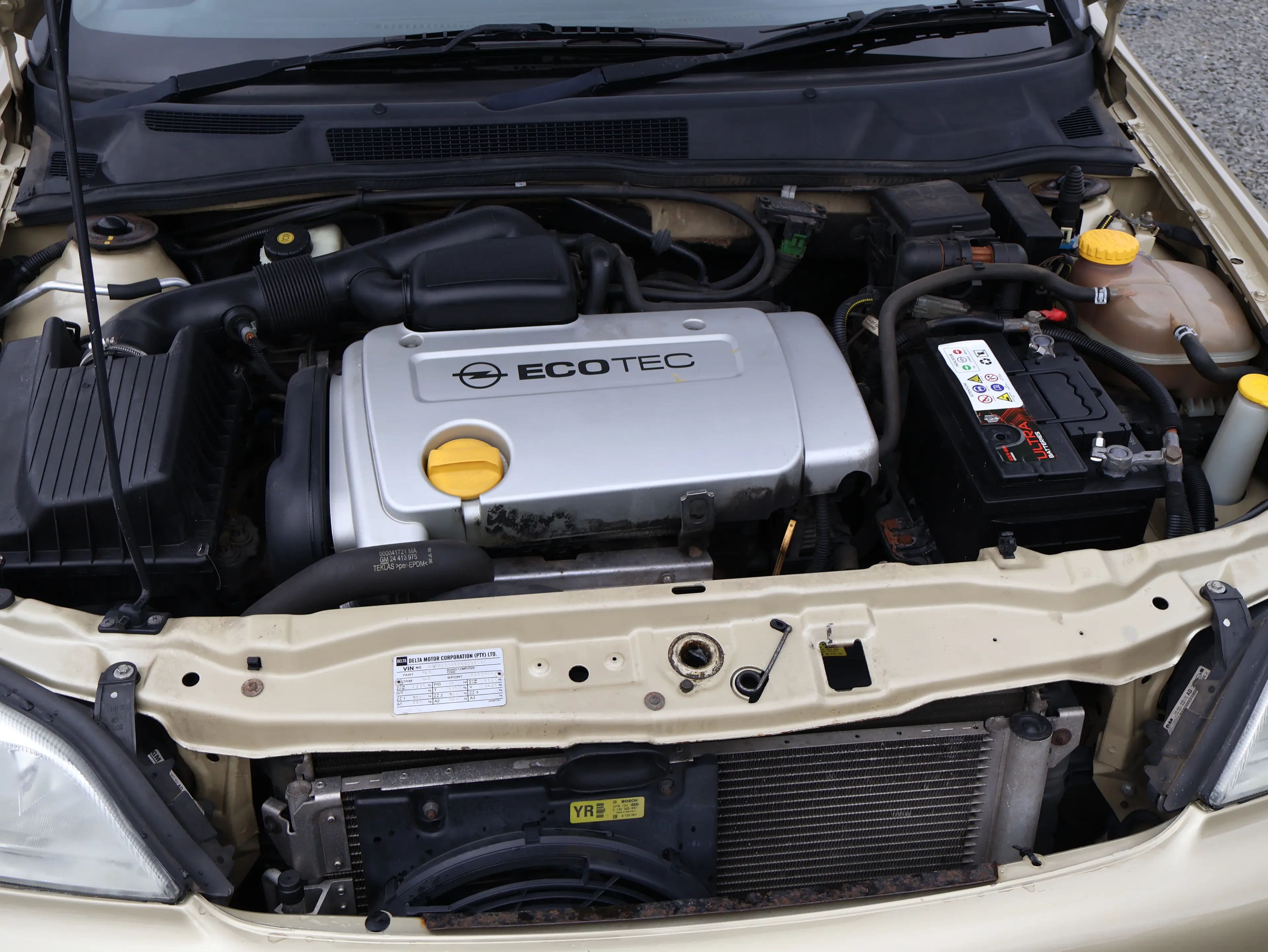 Opel Astra — photo 4