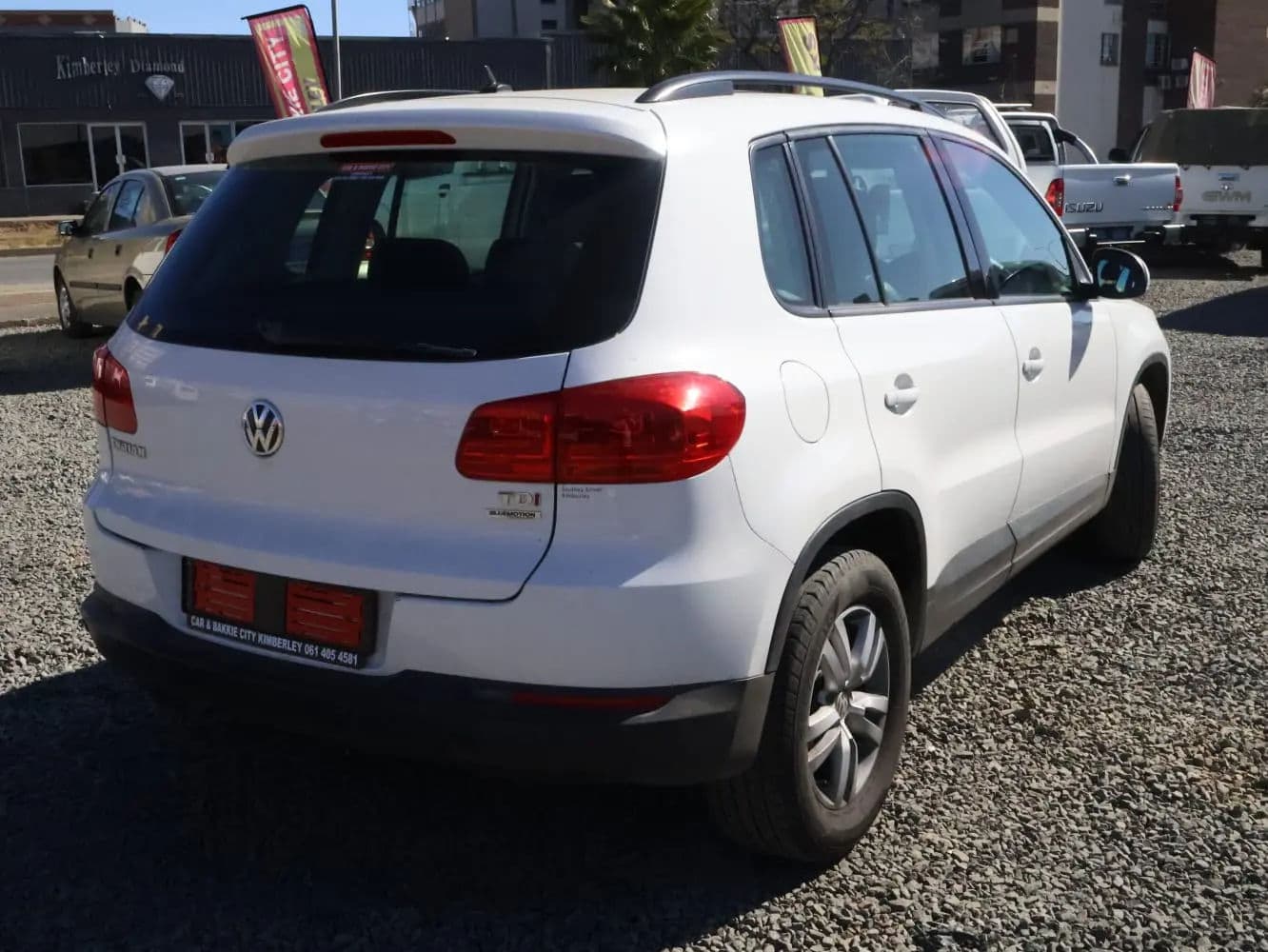 VW Tiguan — photo 3