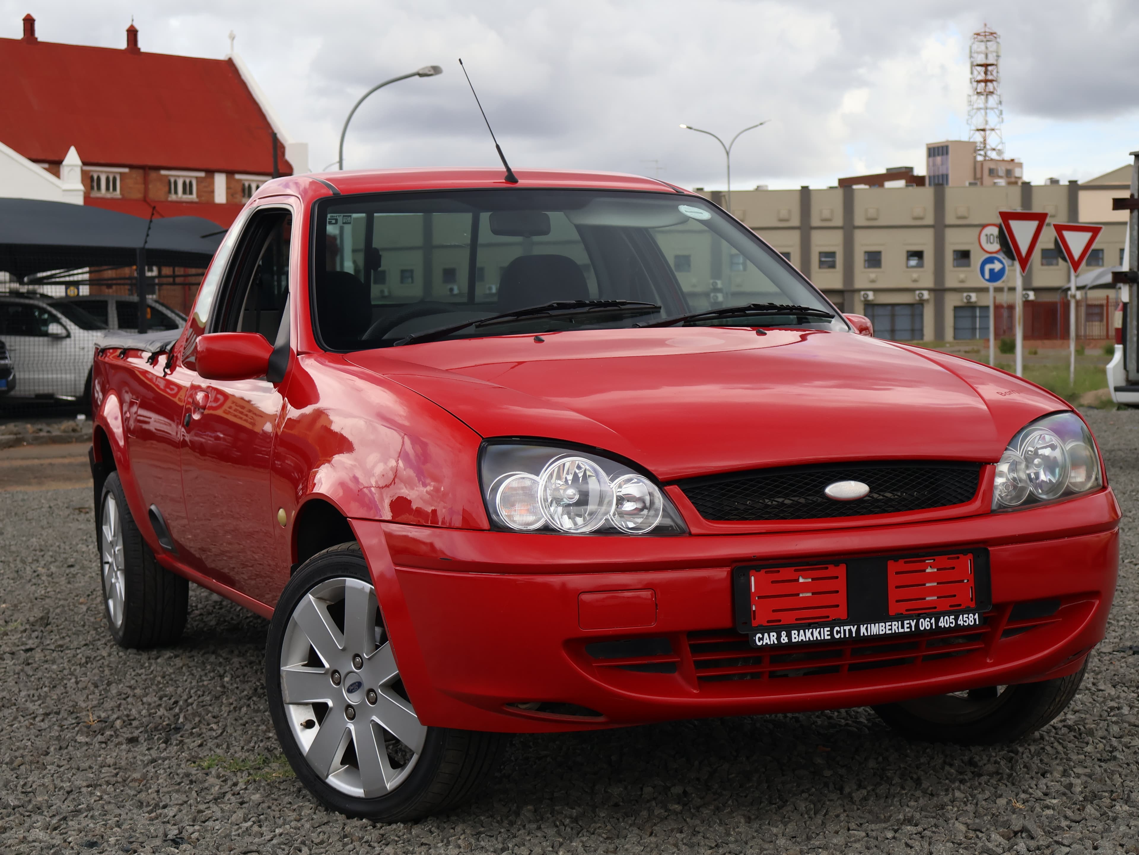 2008 Ford Bantam Red image 6