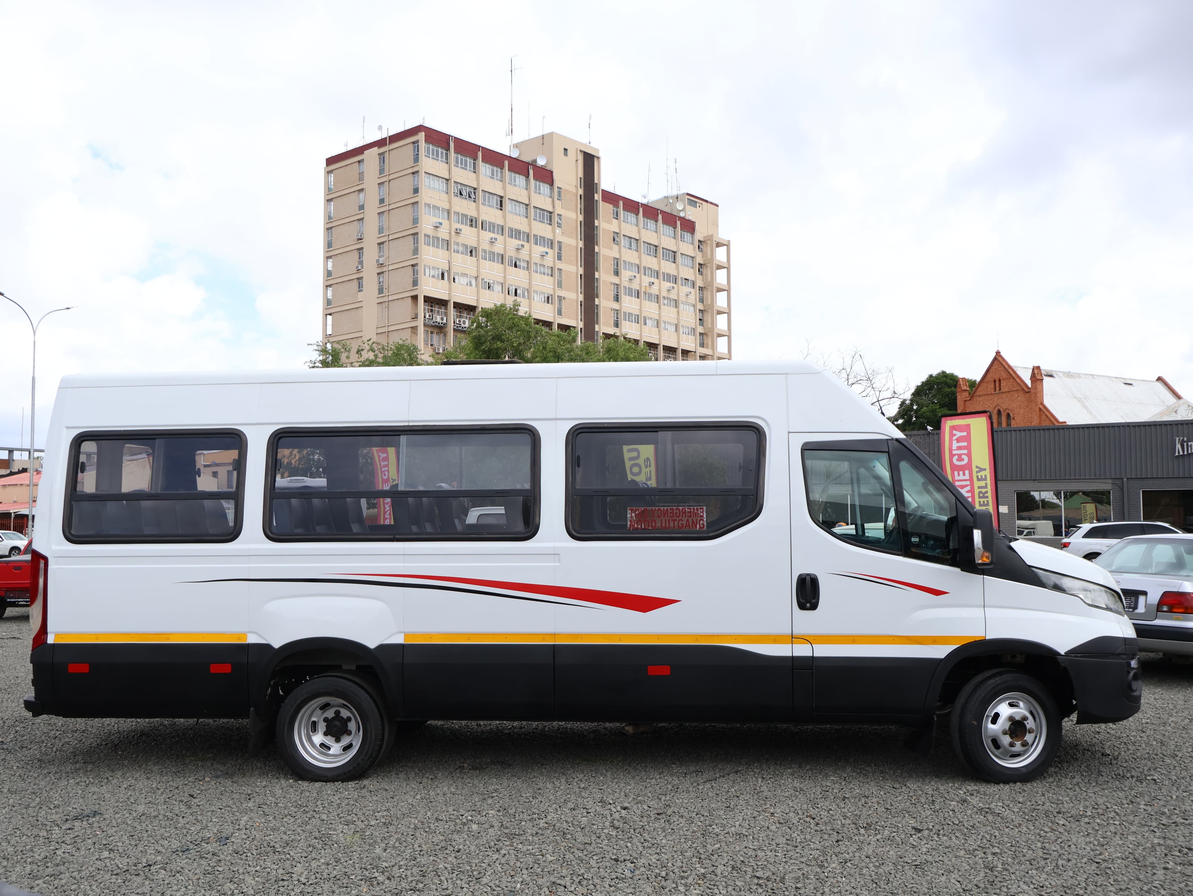 2018 Iveco Daily image 10