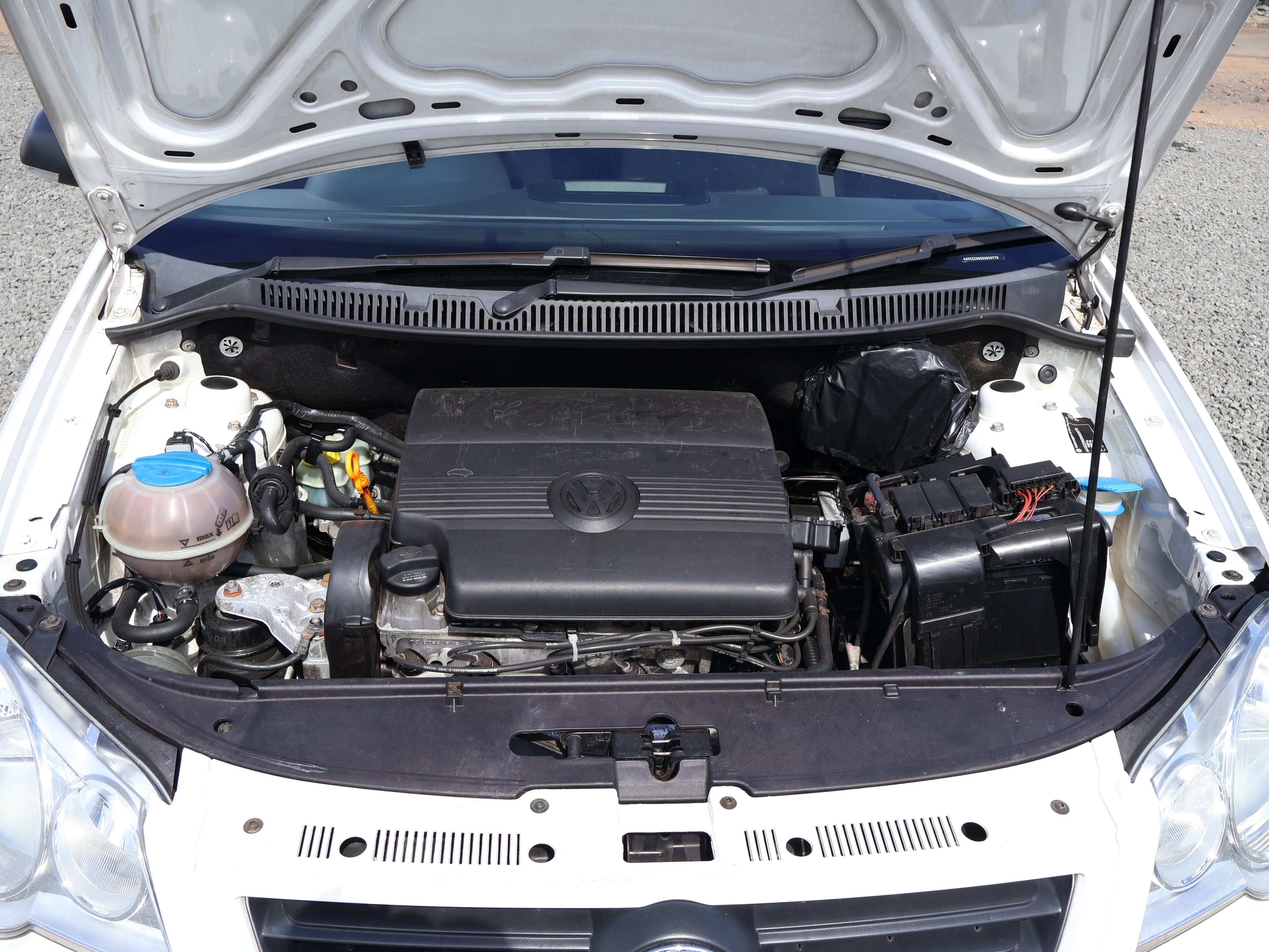 2011 Volkswagen Polo image 7