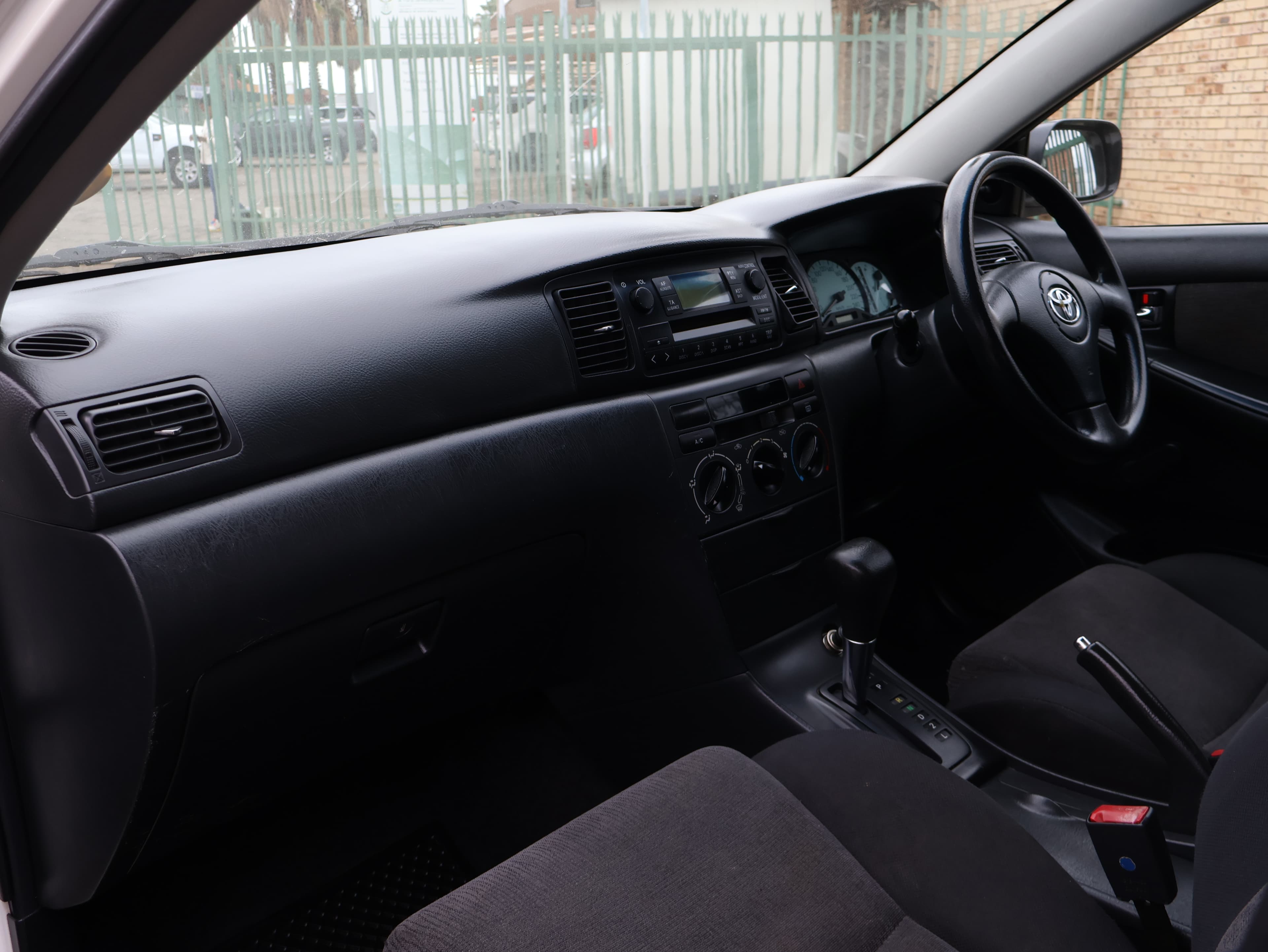 2007 Toyota Corolla image 7