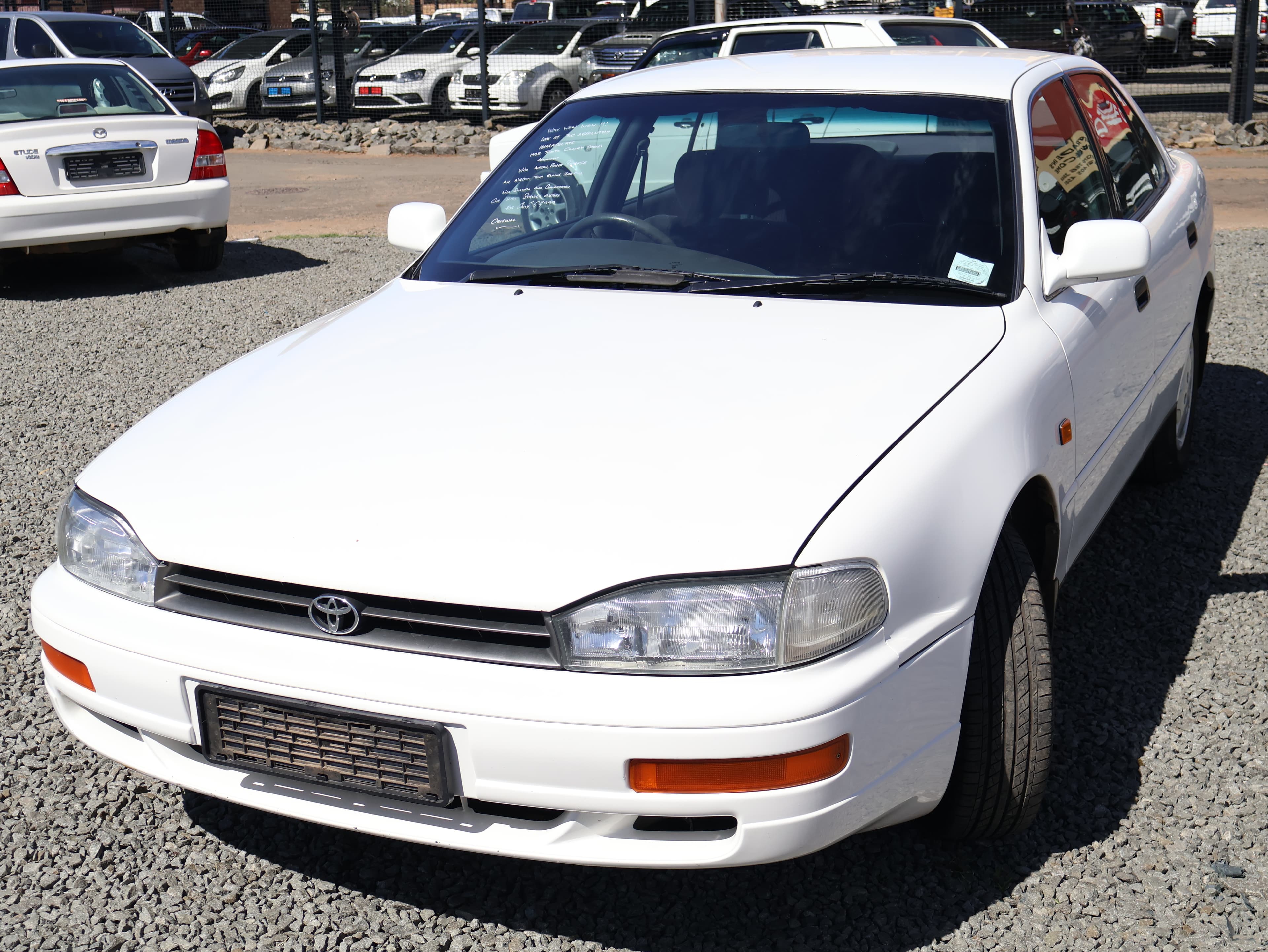 1995 Toyota Camry image 5