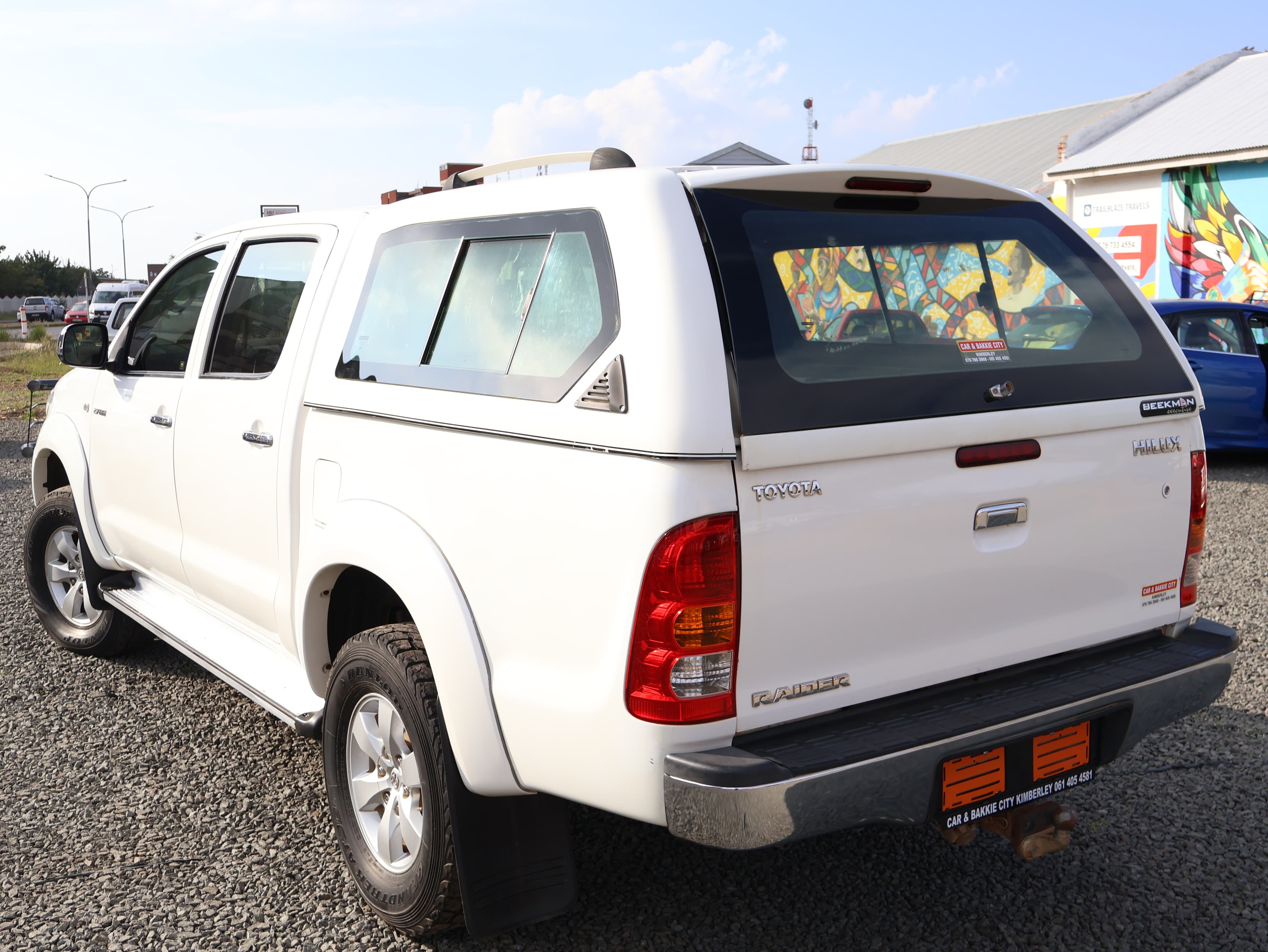 2011 Toyota Hilux image 5