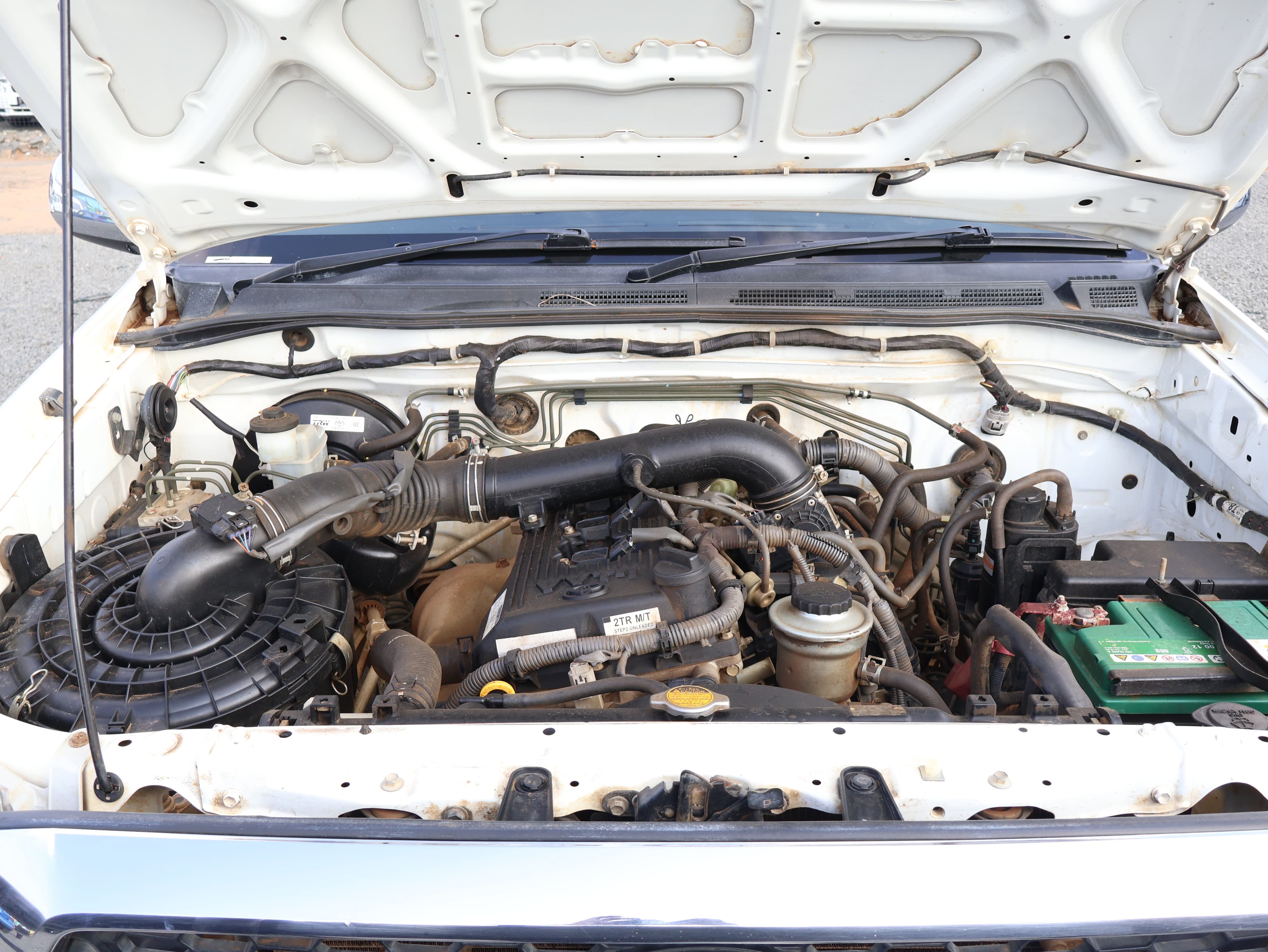 2011 Toyota Hilux image 4