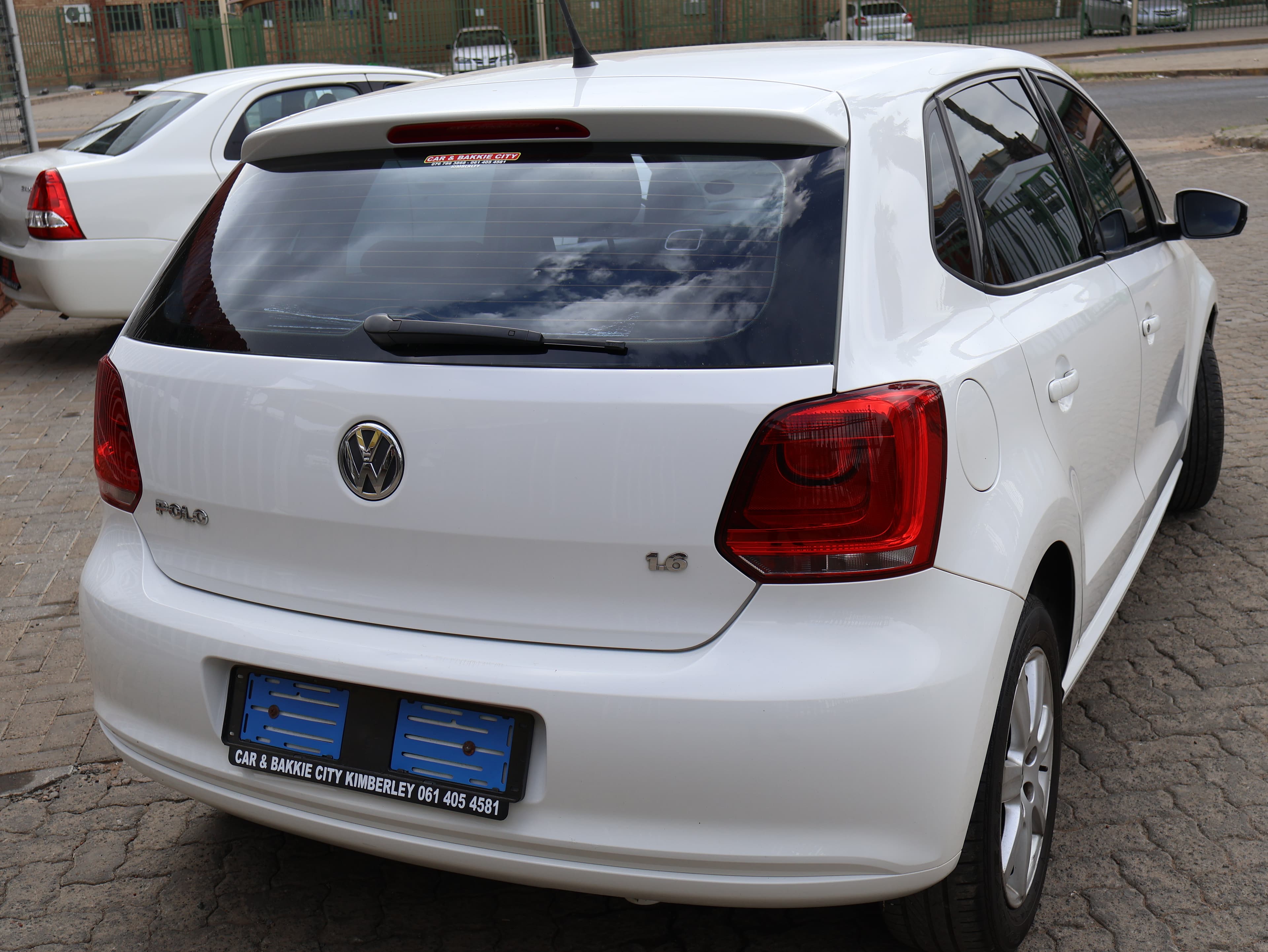 2013 Volkswagen Polo image 4
