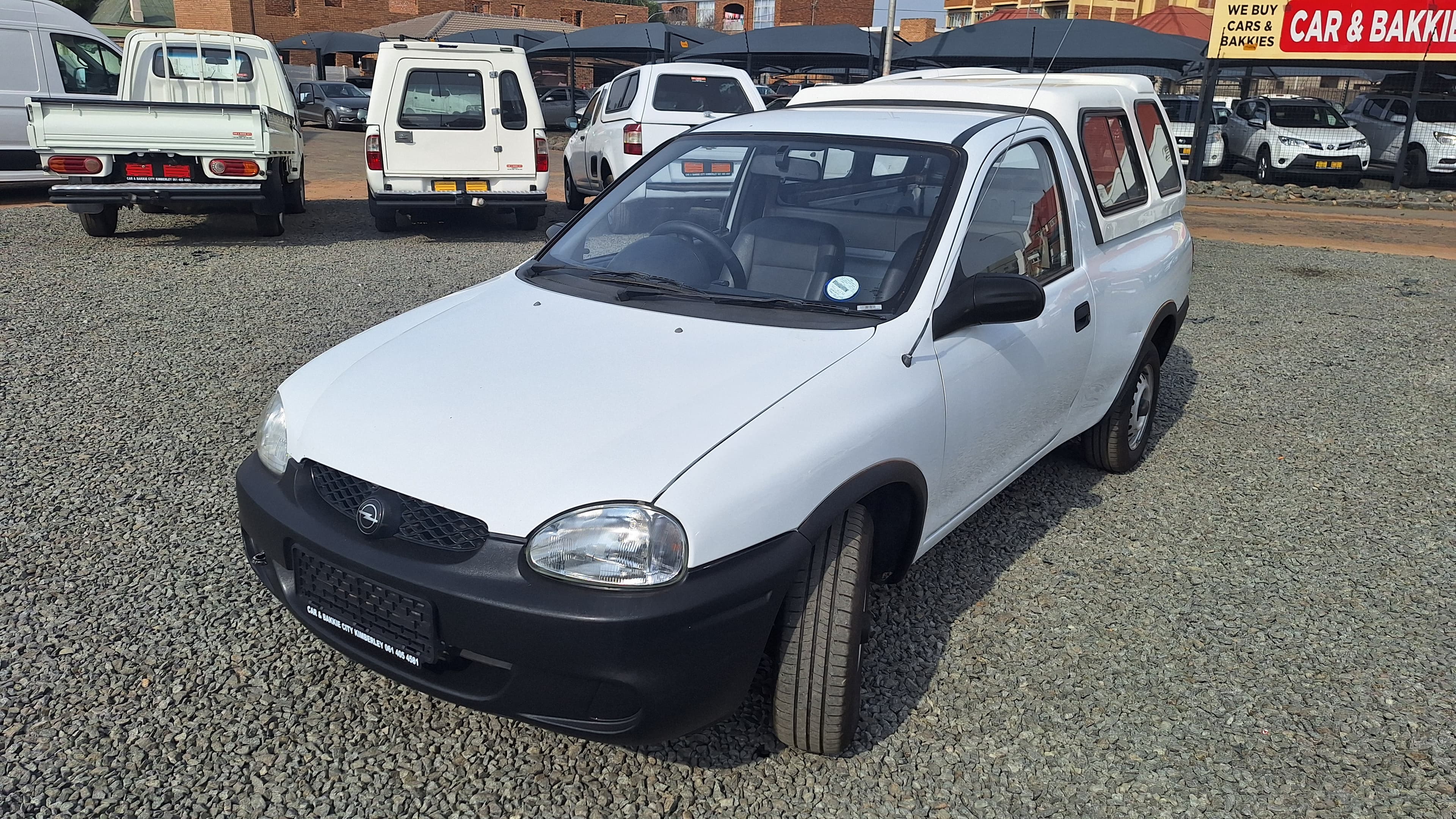 2005 Opel Corsa Utility image 3