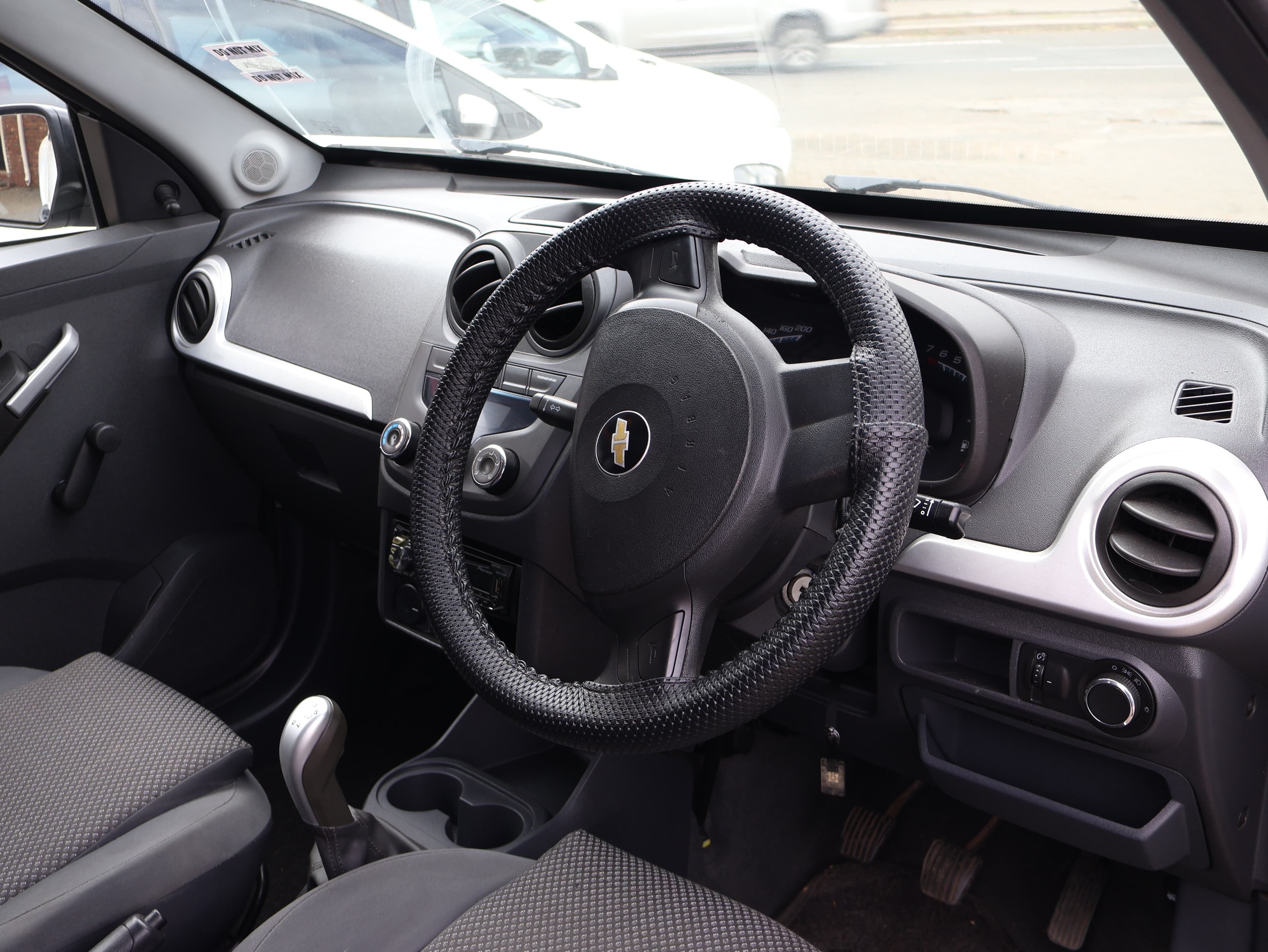 2012 Chevrolet Utility image 7