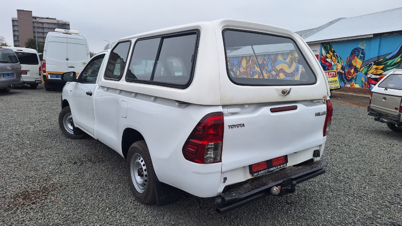 2018 Toyota Hilux image 3
