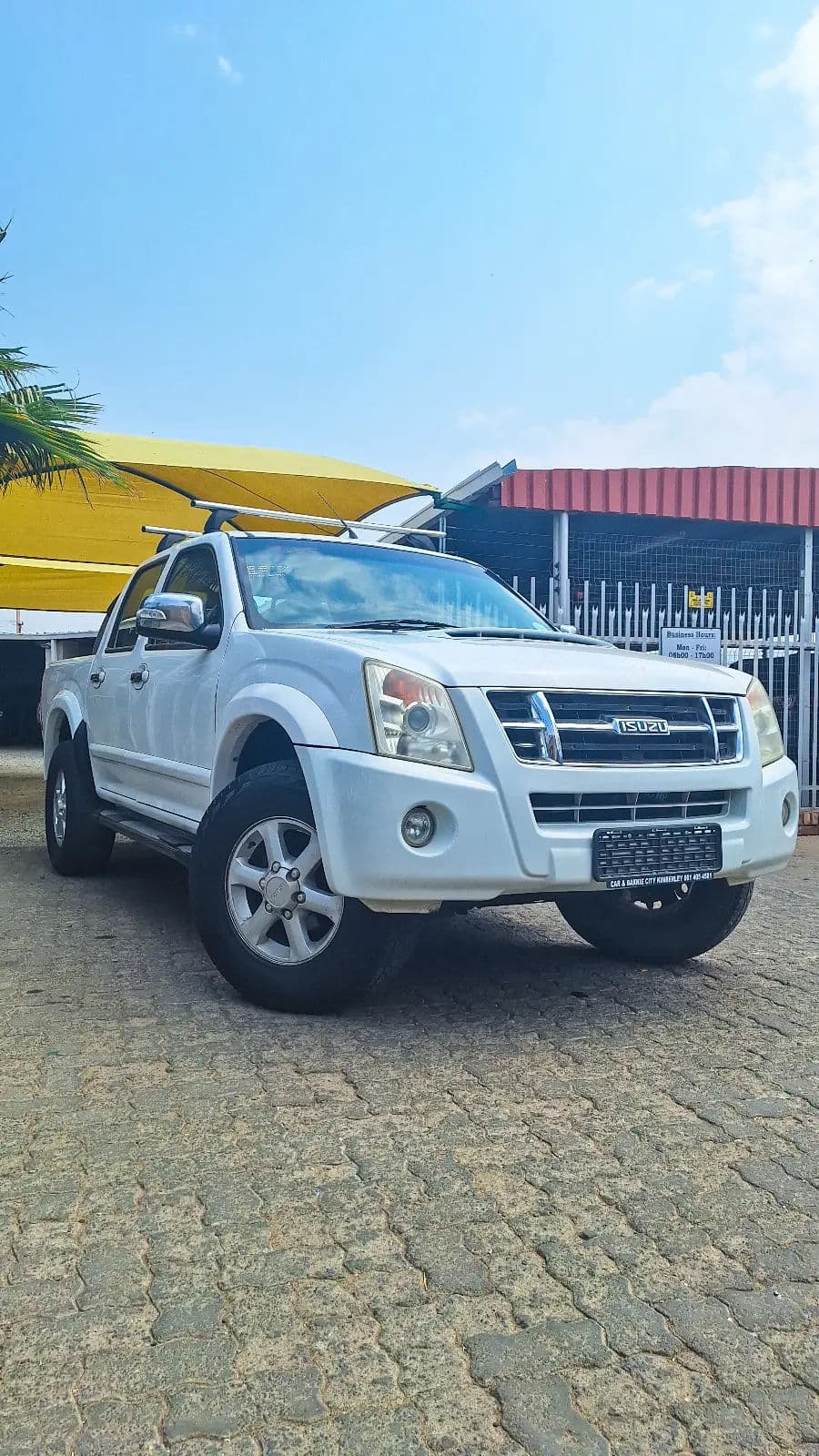 Isuzu KB300 Double Cab